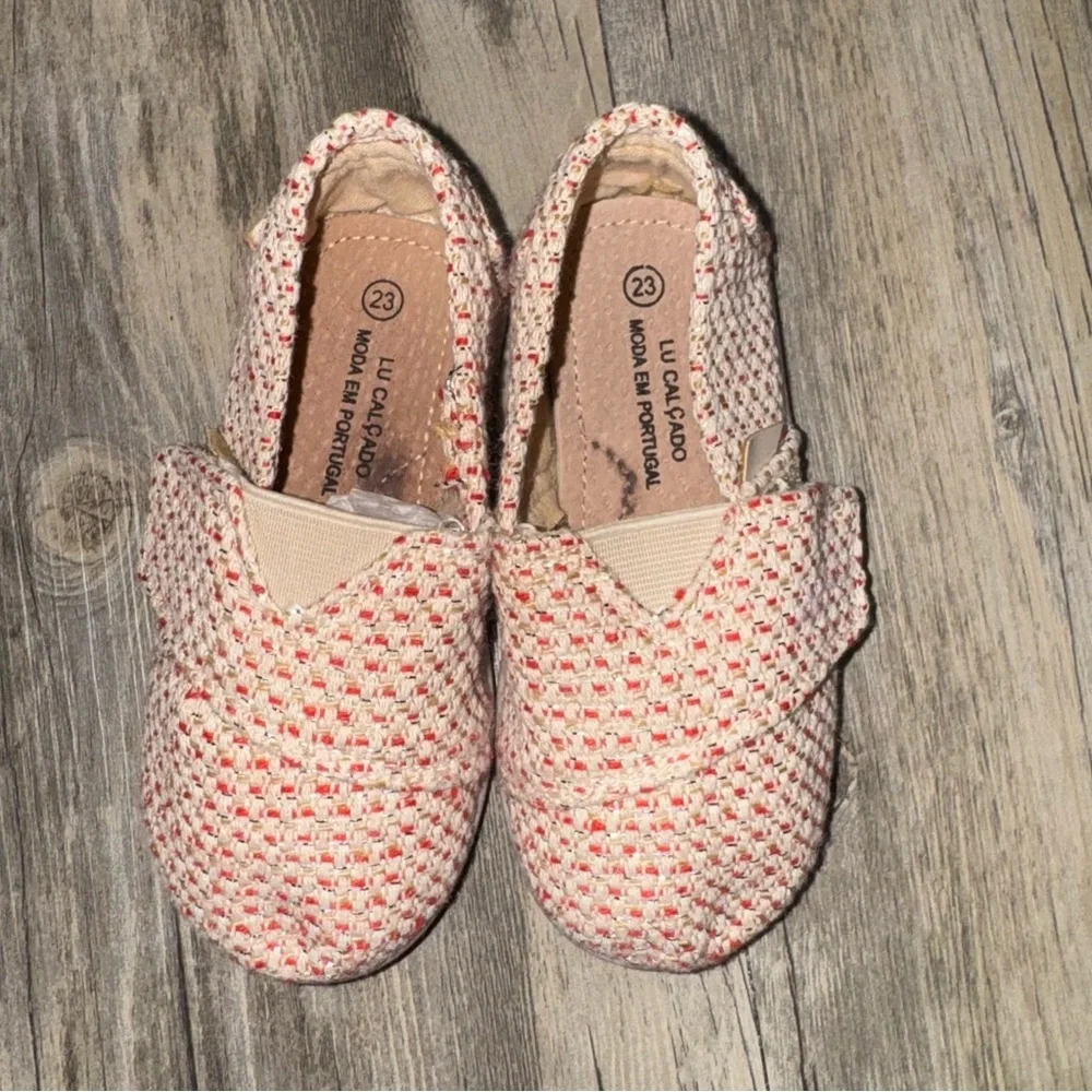 Cream and Red Slip-on Shoes